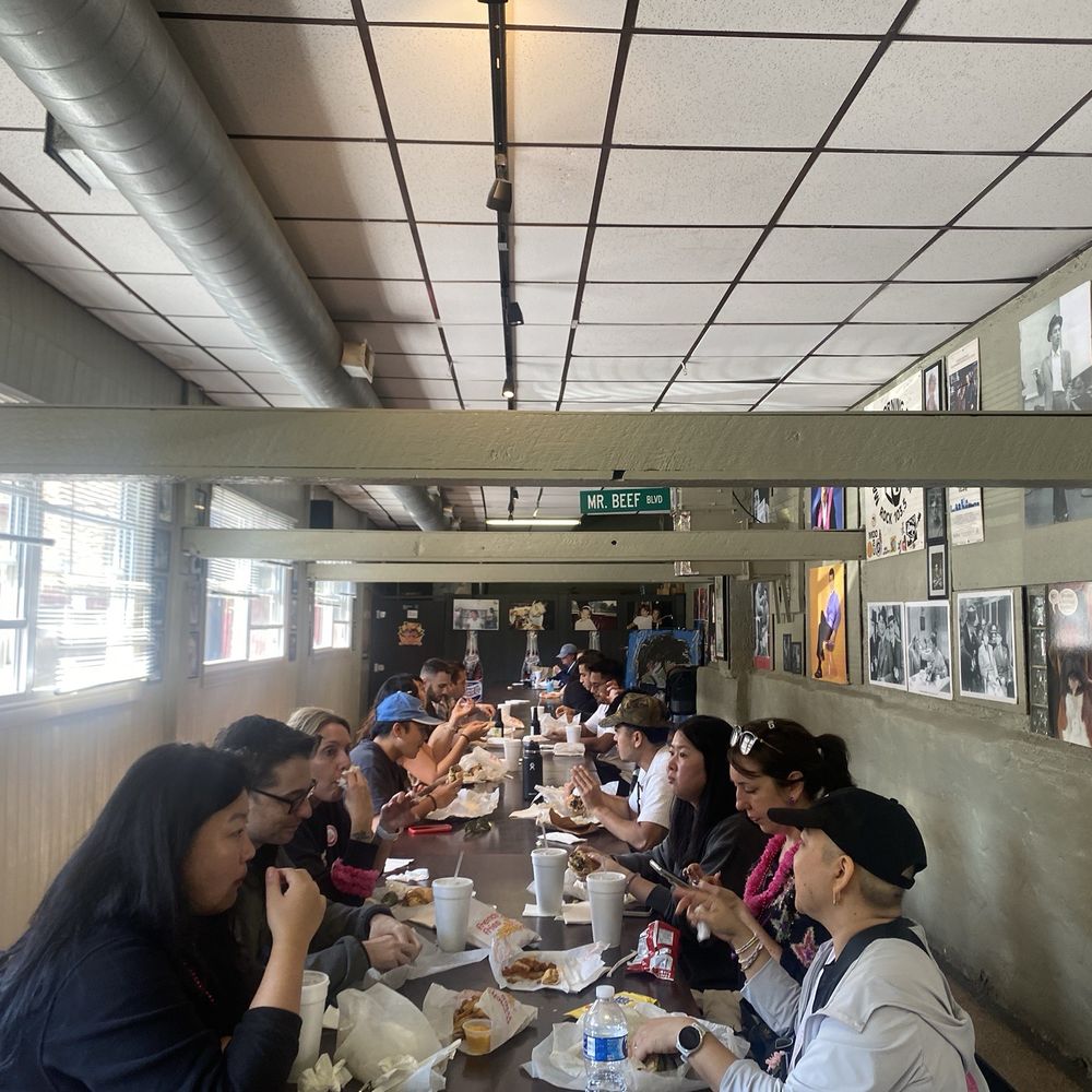 Mr. Beef - Dining room - Fast Food Near Me - Chicago, Illinois Mr. Beef - Dining room - Fast Food Near Me - Chicago, Illinois