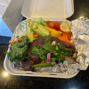 Coco D’s - 16 oz. NY Steak Special - Barbeque Near Me - Reseda, California