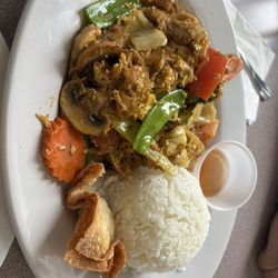 Prasai's Thai Cuisine - Glass Noodle chicken, lunch portion.