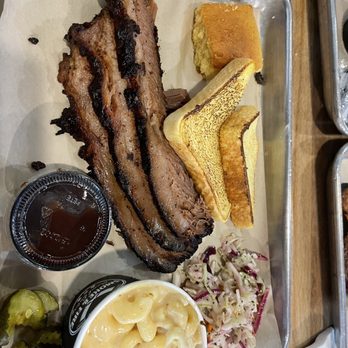 Smoke & Fire Social Eatery - Brisket - Comfort Food Near Me - Paramount, California