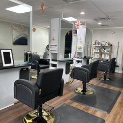 Klever Klippers Salon