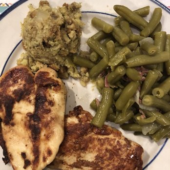 TA Hebron - Bob Evans grilled chicken, green beans and stuffing - Convenience Stores Near Me - Hebron, Ohio TA Hebron - Bob Evans grilled chicken, green beans and stuffing - Convenience Stores Near Me - Hebron, Ohio