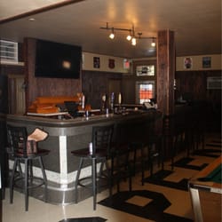 Speedys Place - Nice clean bar!!!!