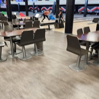 Gameday - Sports Bars Near Me - Des Moines, Iowa