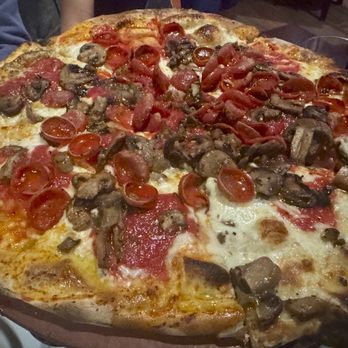 Sicilian Oven - FANTASTIC Pizza - Italian Near Me - Delray Beach, Florida