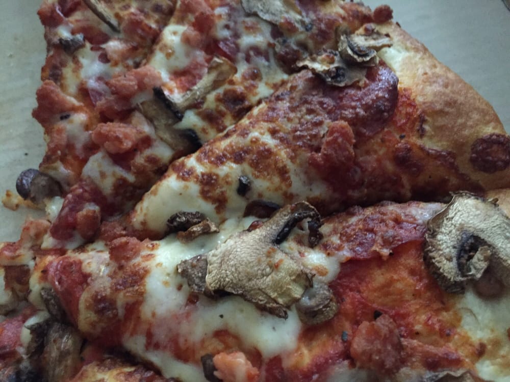 PIZZA HUT Updated September 2024 8290 Highway 27, Woodbridge, Ontario Pizza Restaurant