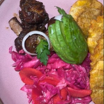 kann - Really small portion of pork with pickled red cabbage and plantain - Caribbean Near Me - Portland, Oregon kann - Really small portion of pork with pickled red cabbage and plantain - Caribbean Near Me - Portland, Oregon