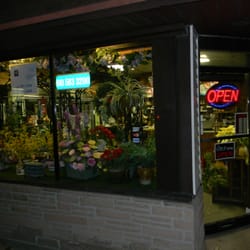 Collingdale Flowers