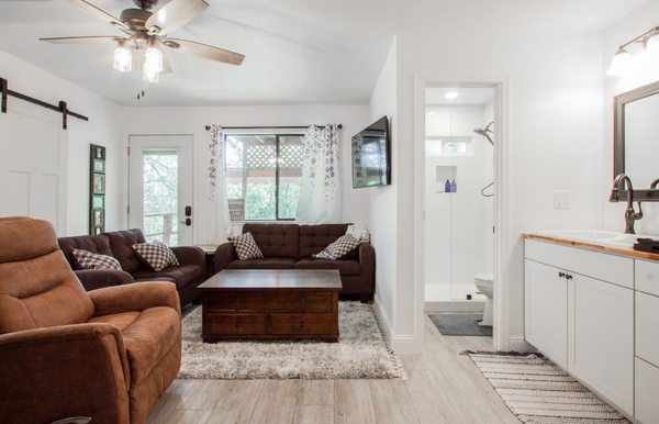 Parter's Bathroom Remodel Logo