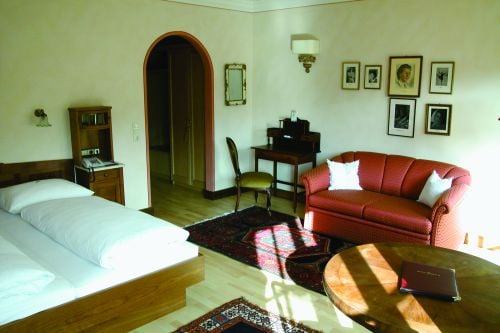 Hotel Hirsch by null