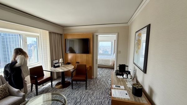 Four Seasons Hotel Chicago by null