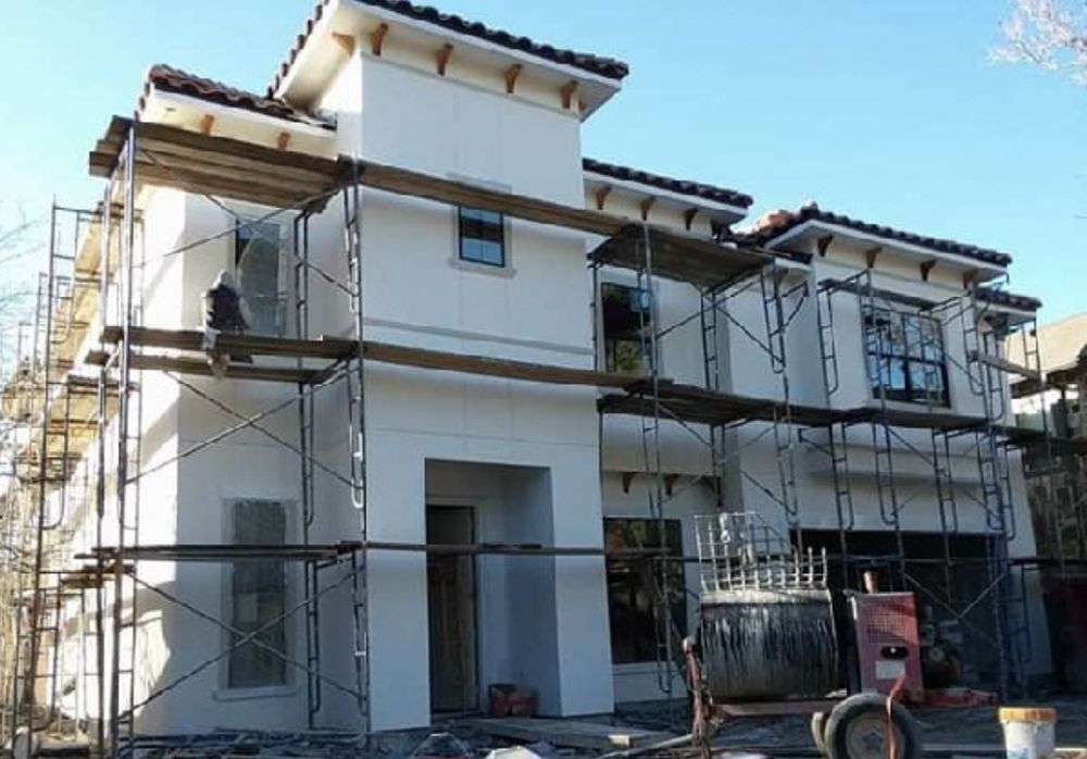 Slide of Cisneros Construction Crew