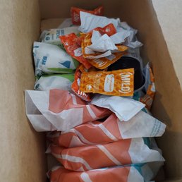 CRAVING PACK 4 TACOS 4 BURRITOS CRAVING PACK 4 TACOS 4 BURRITOS
