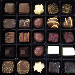 Purdys Chocolatier - Milk and Dark Chocolate Classics Gift Box. 25 pieces ($32)