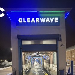 Clearwave St. Charles is an express wash located on E Main St just east of S Tyler Rd, next to Colonial Cafe.