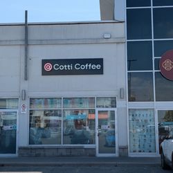 Cotti Coffee - It looks like a storefront, but you enter through Hee Kee Restaurant.