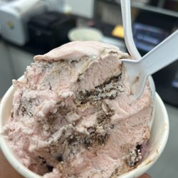 M 'n M Scoops - Extreme cherry or something?! Sooooo good