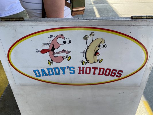 Daddy's Hot Dogs by null