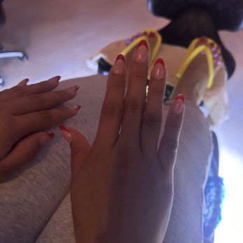 Zeyras Nails - Nail Technicians Near Me - Winnetka, California