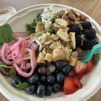 Greenhouse Salad - Summer Berry salad - Salad Near Me - Provo, Utah