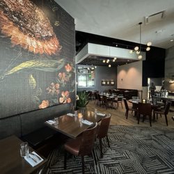 Nesso - Main Dining Area