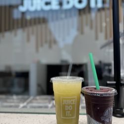Mia Cane Juicery And Ącai Bar - #1 Classic Acai (Smoothie)