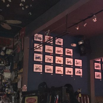 Bender's Bar and Grill - Art - Dive Bars Near Me - San Francisco, California Bender's Bar and Grill - Art - Dive Bars Near Me - San Francisco, California