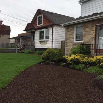 D'vine Landscaping - Landscape Architects or Designers Near Me - Hamilton, Ontario