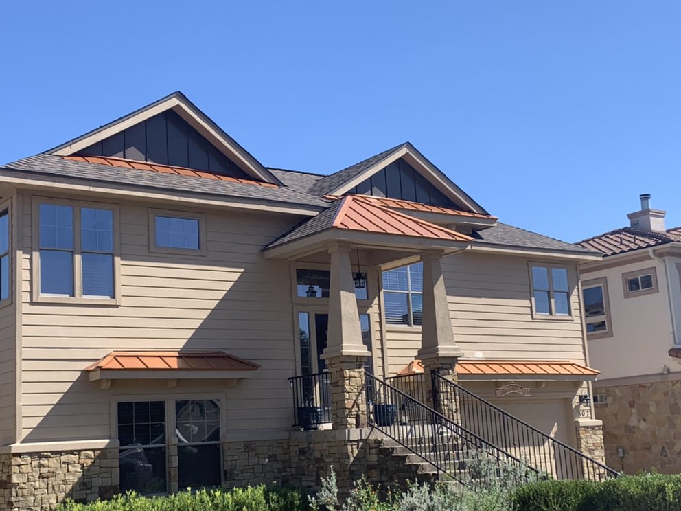 Slide of Roofing Contractor Solutions