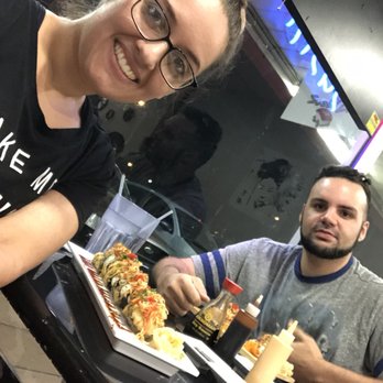 Sushi 2 Mee - Sushi Bars Near Me - Miami, Florida Sushi 2 Mee - Sushi Bars Near Me - Miami, Florida