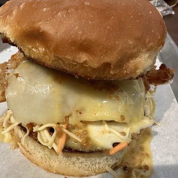 Bunz Handcrafted Burgers - Chicking Chicking sandwich - Burgers Near Me - San Antonio, Texas Bunz Handcrafted Burgers - Chicking Chicking sandwich - Burgers Near Me - San Antonio, Texas