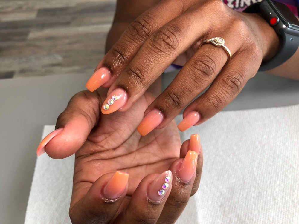 OMBRÉ NAILS SPA 131 Photos & 22 Reviews 880 S Milwaukee Ave