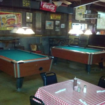 Airport Grocery - bar area/lounge - American Near Me - Cleveland, Mississippi Airport Grocery - bar area/lounge - American Near Me - Cleveland, Mississippi