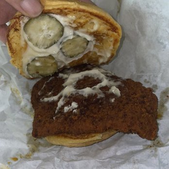 Smashburger - Scorching crispy chicken sandwich - Burgers Near Me - Raleigh, North Carolina Smashburger - Scorching crispy chicken sandwich - Burgers Near Me - Raleigh, North Carolina