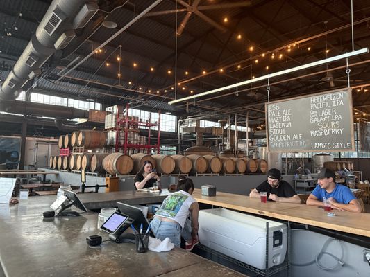 Hunter-Gatherer Brewery by null