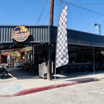 Los Perrones - Outside/Afuera de Los Perrones! - Tacos Near Me - Ciudad Constitución, BCS Los Perrones - Outside/Afuera de Los Perrones! - Tacos Near Me - Ciudad Constitución, BCS