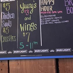 Courtside Bar & Grill - Weekly specials!