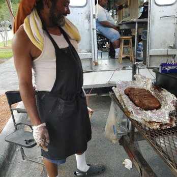Kuzs BBQ - I don't know his name . He was the Cook  but he was the nicest , most polite, friendly  person i had the pleasure of meeting. - Food Trucks Near Me - Jacksonville, Florida