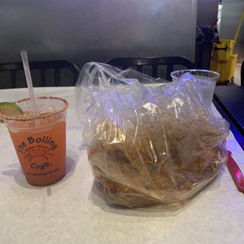 The Boiling Crab - Seafood Near Me - Honolulu, Hawaii The Boiling Crab - Seafood Near Me - Honolulu, Hawaii