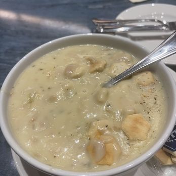 Oyster Bar - New England or Manhattan Clam Chowder - Seafood Near Me - Henderson, Nevada Oyster Bar - New England or Manhattan Clam Chowder - Seafood Near Me - Henderson, Nevada