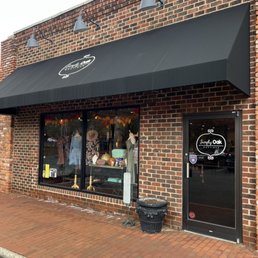 Exterior photo of Simply Oak Boutique - Elon, North Carolina Exterior photo of Simply Oak Boutique - Elon, North Carolina