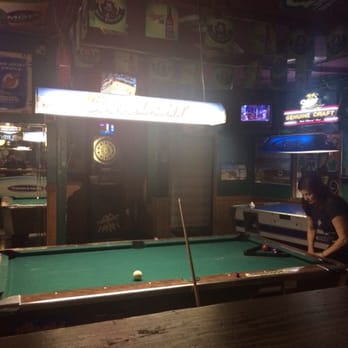 Jersey's Bar & Grill - Dive Bars Near Me - Redondo Beach, California