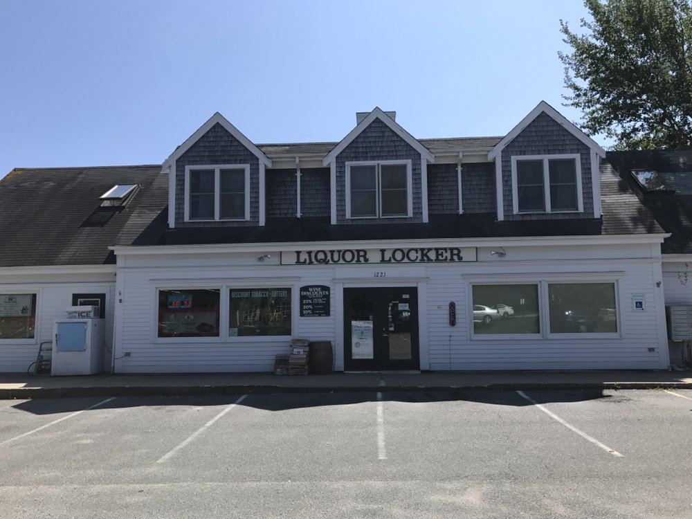 CHATHAMS LIQUOR LOCKER Updated October 2024 11 Reviews 1221 Main