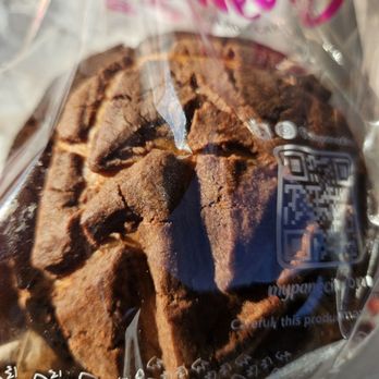 My Panecito - Chocolate concha - Bakeries Near Me - Gardena, California My Panecito - Chocolate concha - Bakeries Near Me - Gardena, California