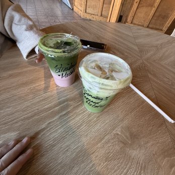Chambre Coffee - Strawberry Matcha Banana Caramel Matcha - Coffee & Tea Near Me - Kansas City, Missouri Chambre Coffee - Strawberry Matcha Banana Caramel Matcha - Coffee & Tea Near Me - Kansas City, Missouri