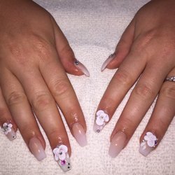 Nail Creations By Christine - Wedding nails: ombré nails with 3D flowers & swarvoski crystals