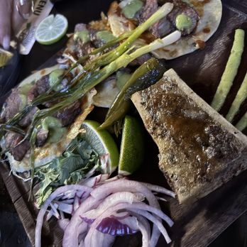 Iconos Gastro Cantina - One of my favorite platter Beef tacos & bone marrow - Mexican Near Me - Minneapolis, Minnesota Iconos Gastro Cantina - One of my favorite platter Beef tacos & bone marrow - Mexican Near Me - Minneapolis, Minnesota