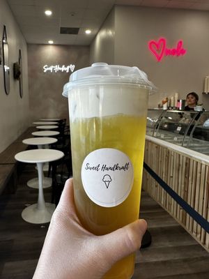 Sweet Handkraft by null