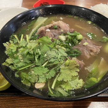 Tanaka Saimin - Oxtail Soup - Japanese Near Me - Honolulu, Hawaii