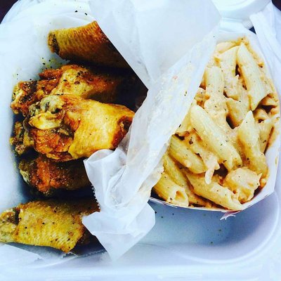 Cuzzo's Cuisine by null